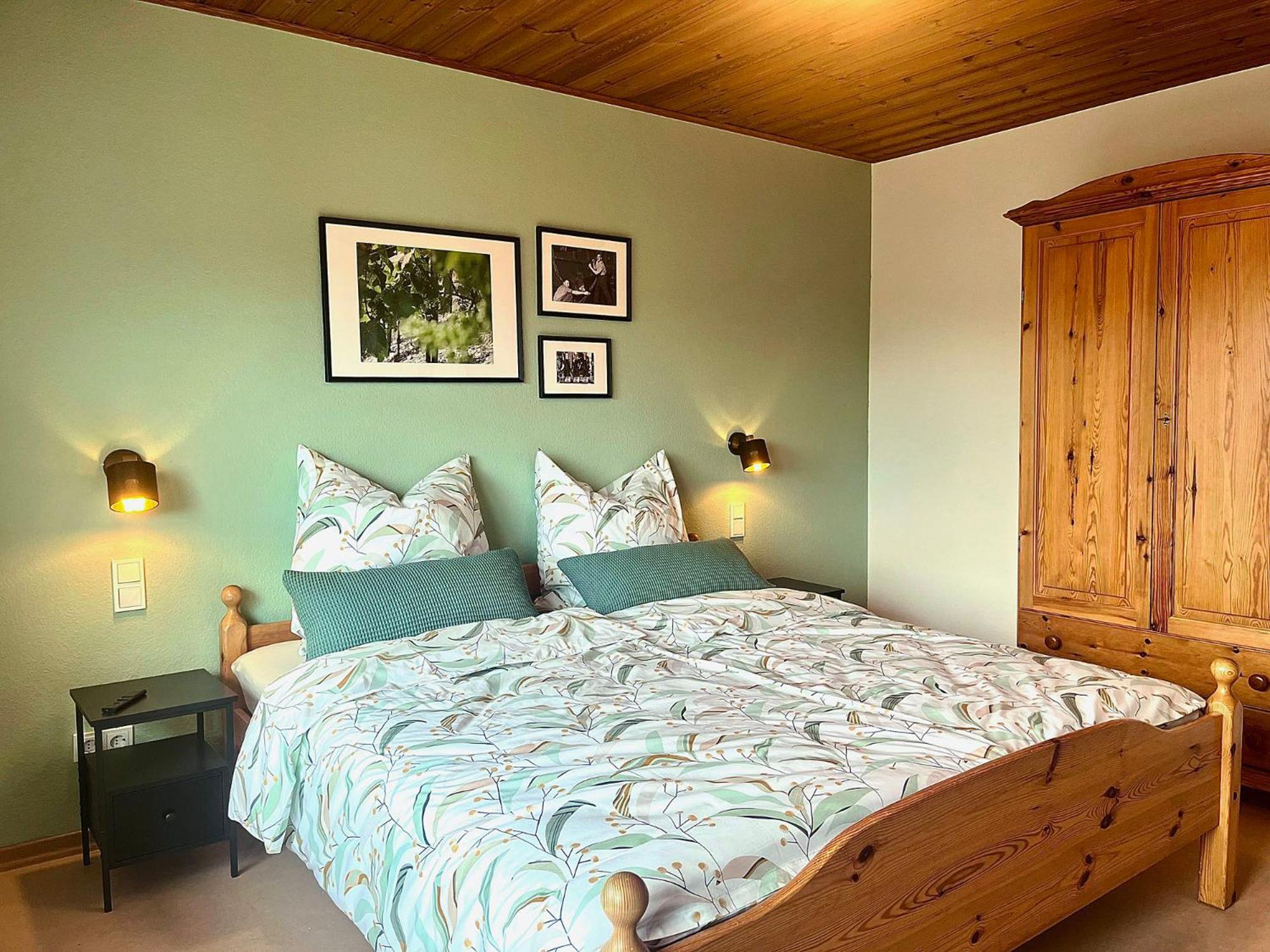 Pension 1595 Im Weingut Botzet Maring-Noviand Екстер'єр фото