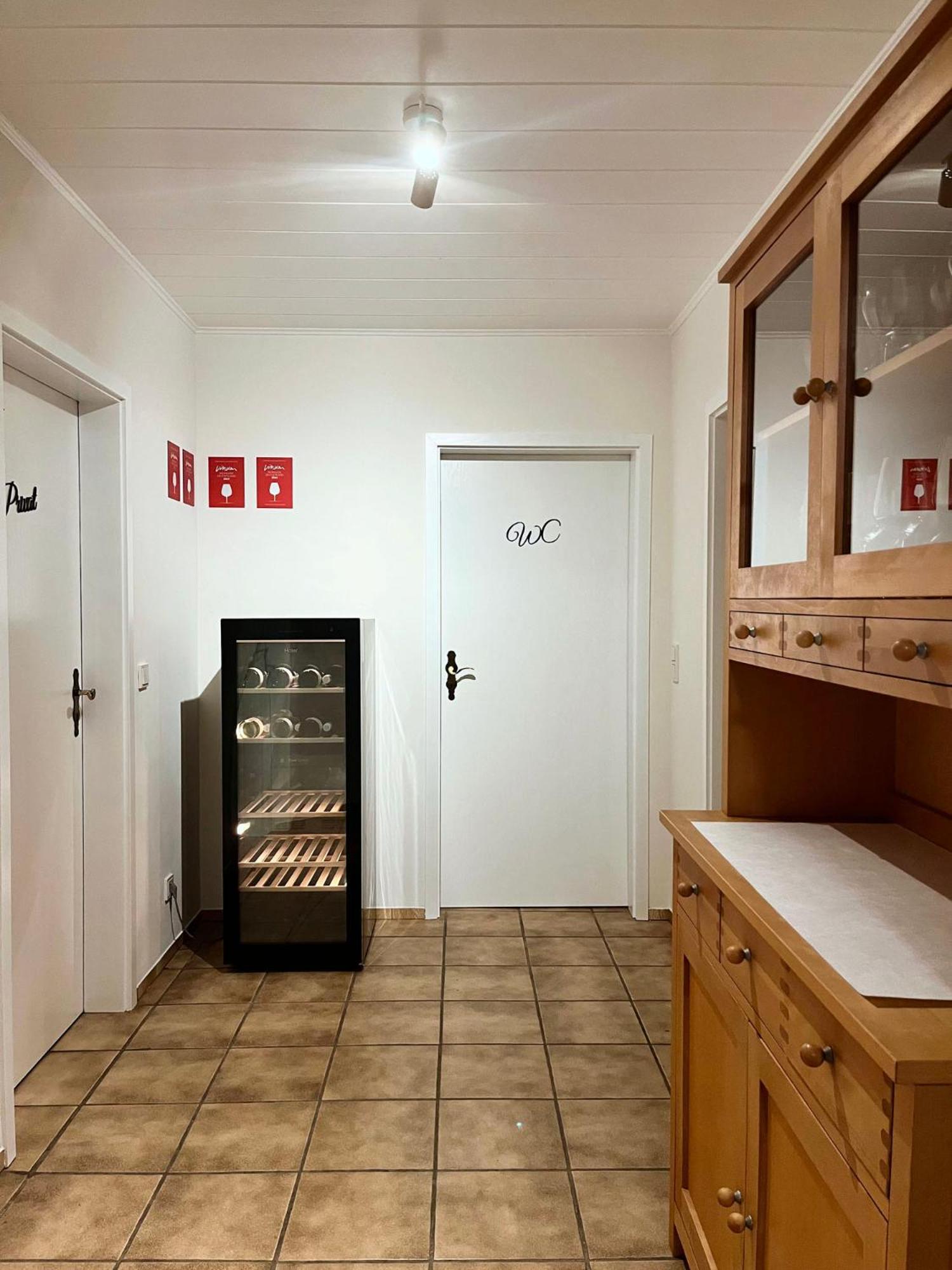 Pension 1595 Im Weingut Botzet Maring-Noviand Екстер'єр фото